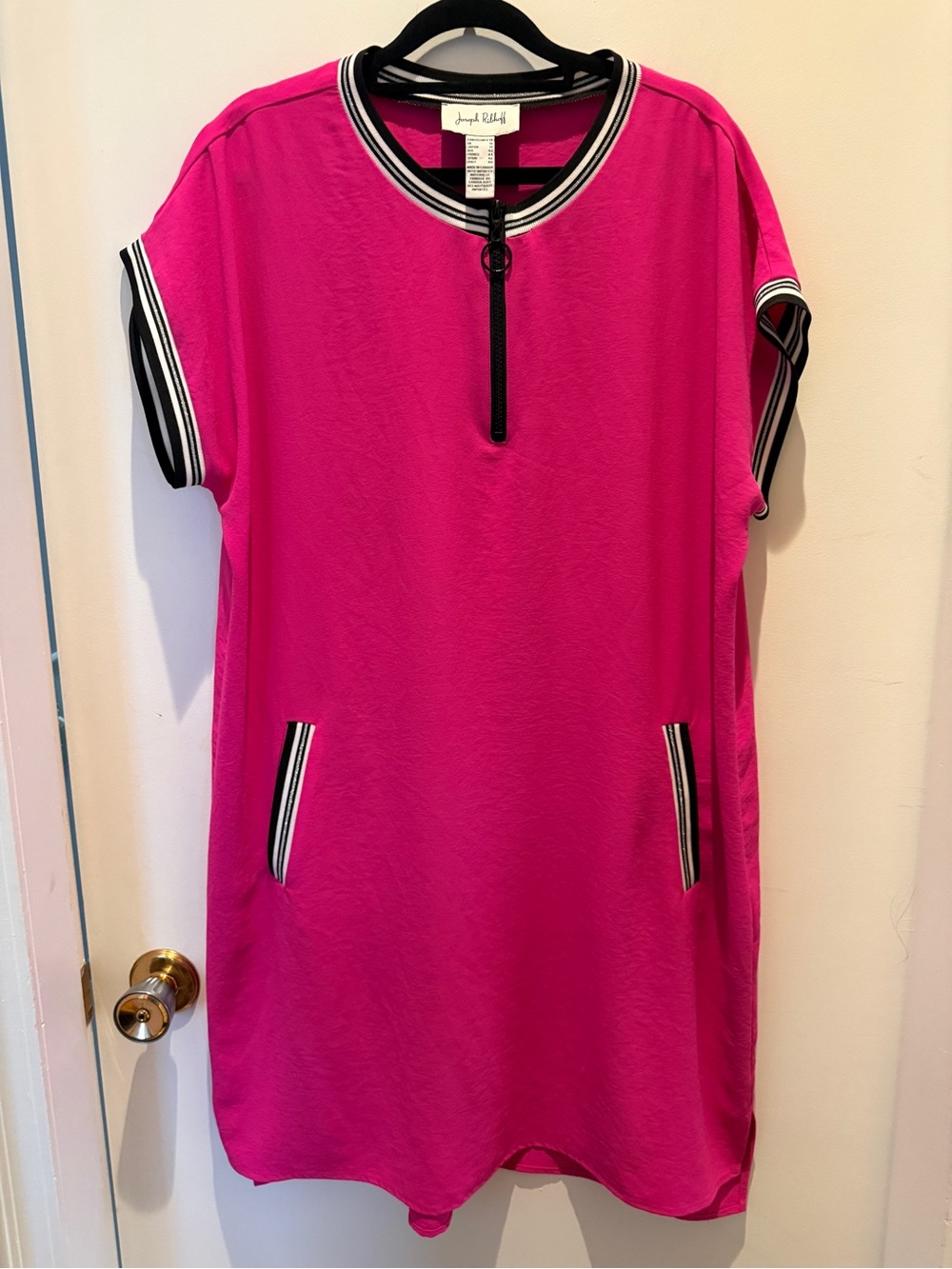 Joseph Ribkoff Hot Pink Zip Front Shift Dress Size 14 Sporty Mod Made in Canada
